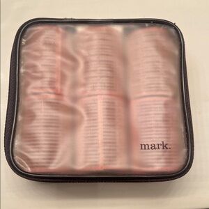 AVON Mark VA-VA-VOLUME Clipless Curler Hair Rollers Set in reusable zip case